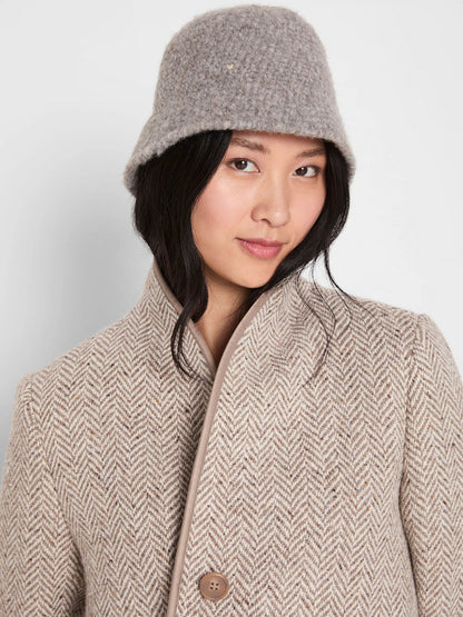 Lao Lao Bucket Hat