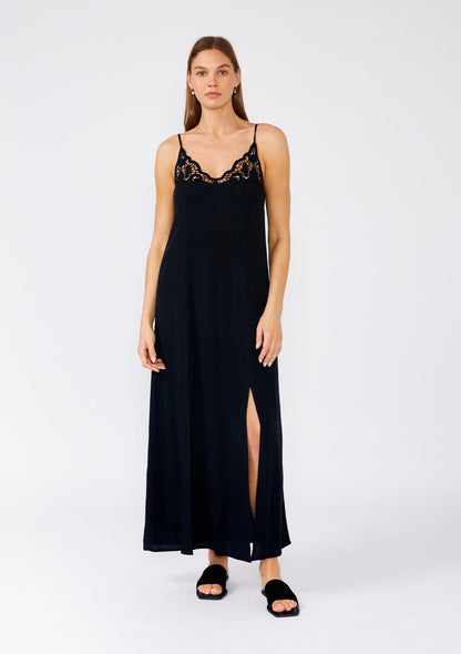 Lennon Lace Maxi Dress