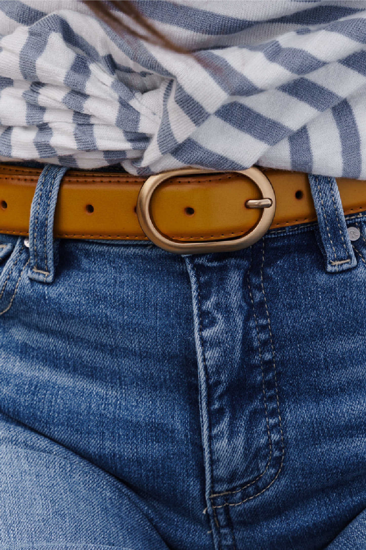 Jessie Contrast Stitched Oval Buckle Vegan Leather Belt Camel