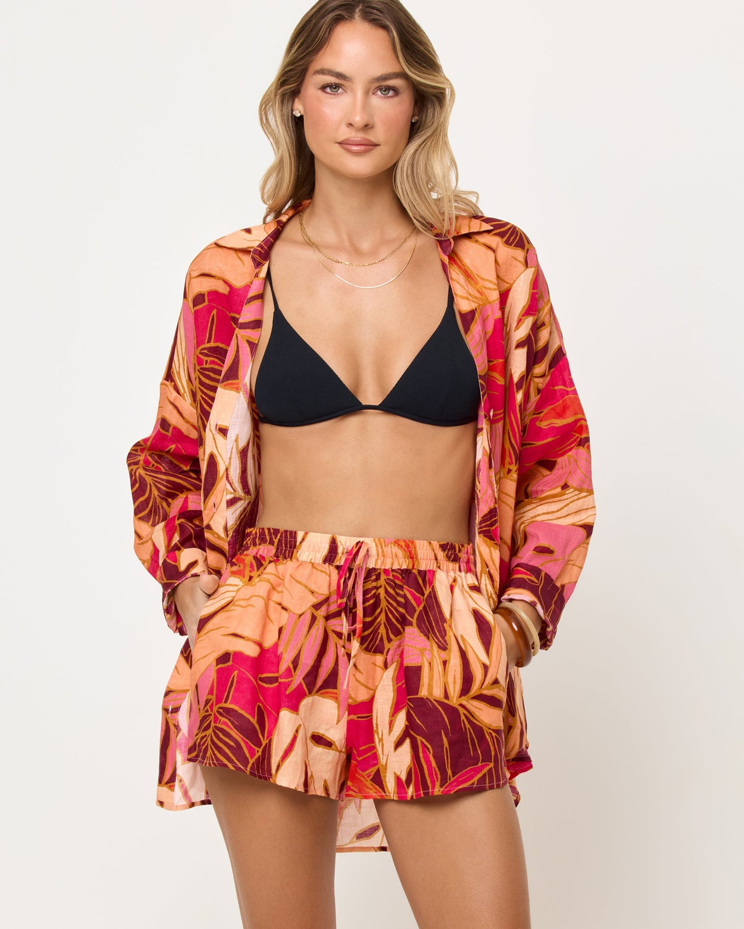 Rio Tunic - Leaf It To Me