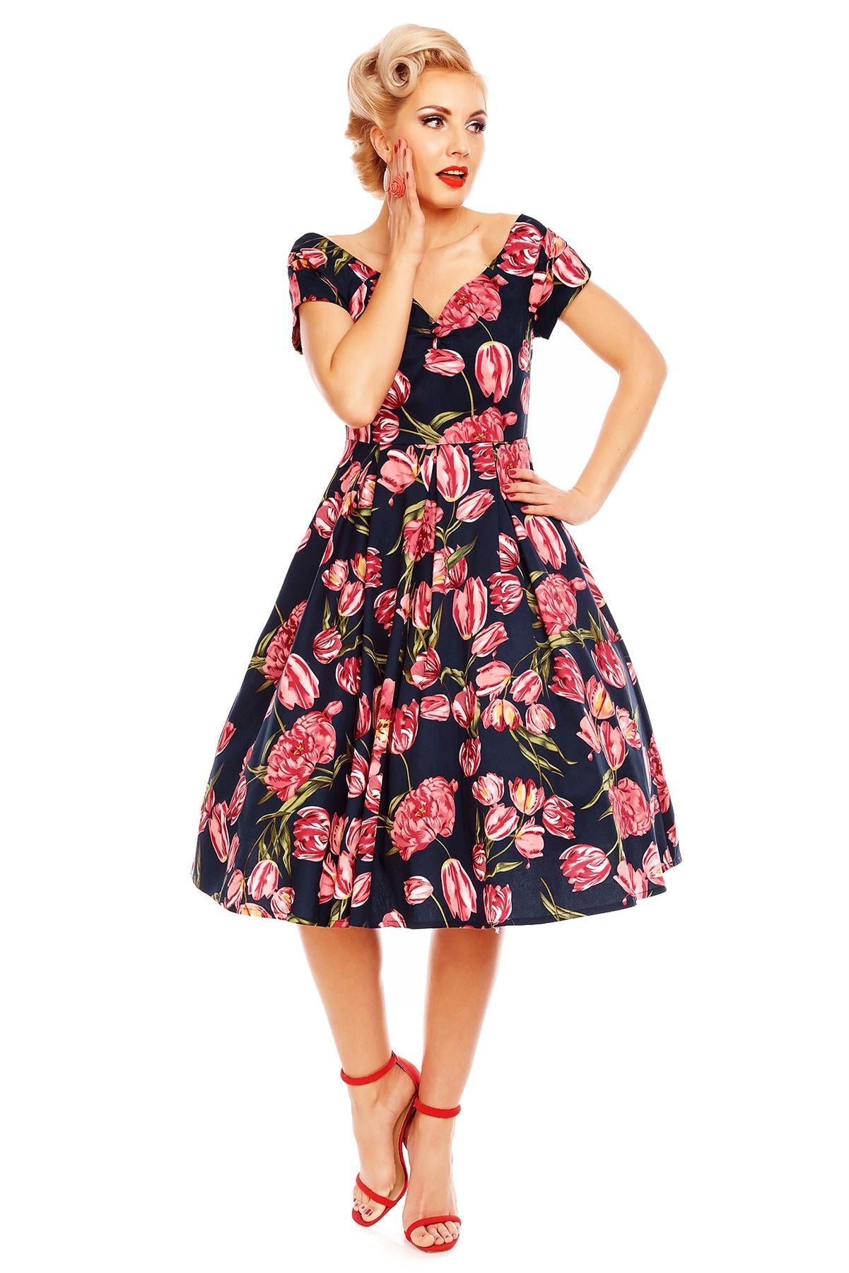 Lily Short Sleeved 50s Pleated Dress in Navy Tulip